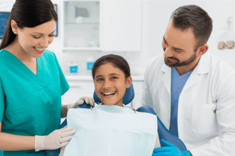 What is a Family Dentist Your Guide to Comprehensive Dental Care for All Ages